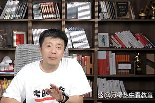 维拉恐怖主场！利昂-贝利突破倒三角，麦金转身抽射攻破阿森纳球门